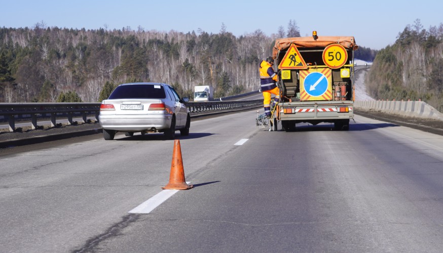 Обновление дорожной разметки началось на федеральных трассах Иркутской области