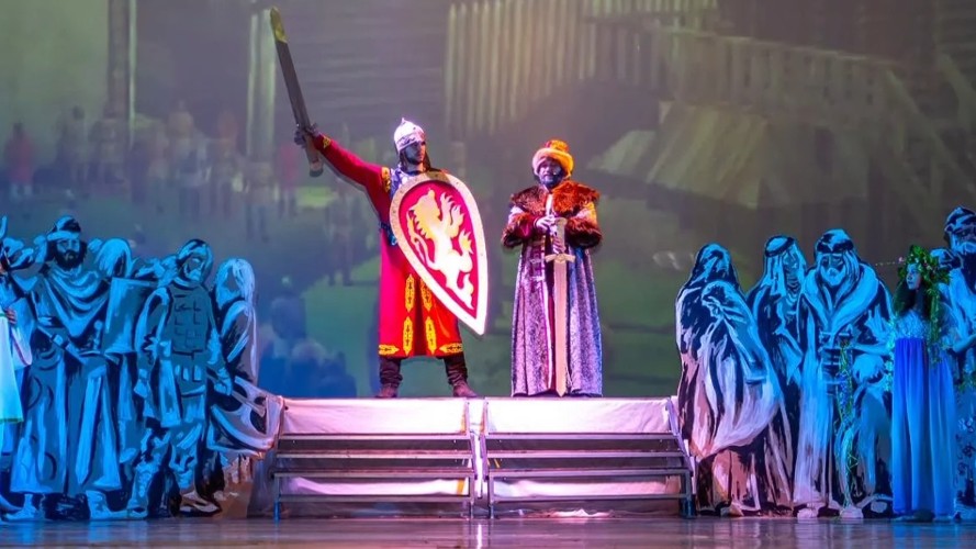 Бумажный спектакль впервые покажут в Усть-Илимске