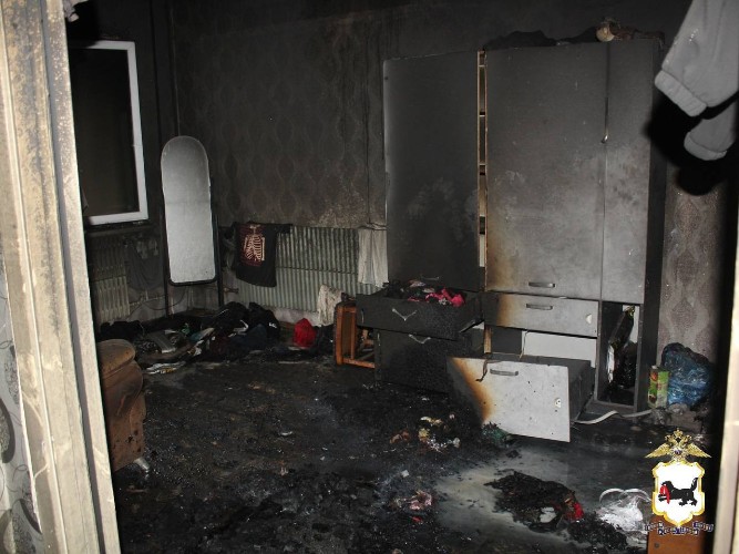 Ревнивец устроил погром и пожар в чужой квартире в Ангарске