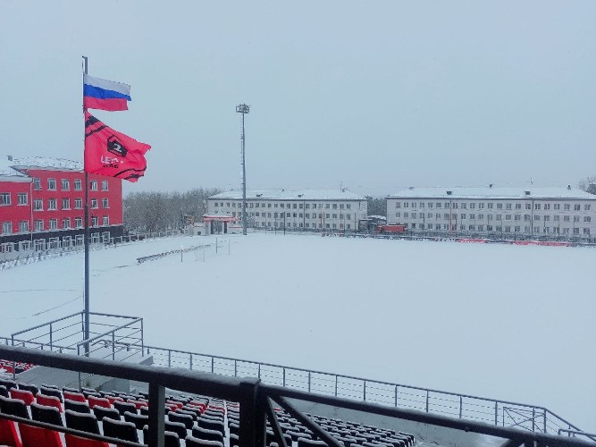 На очистку стадиона от снега вновь приглашают жителей Черемхова