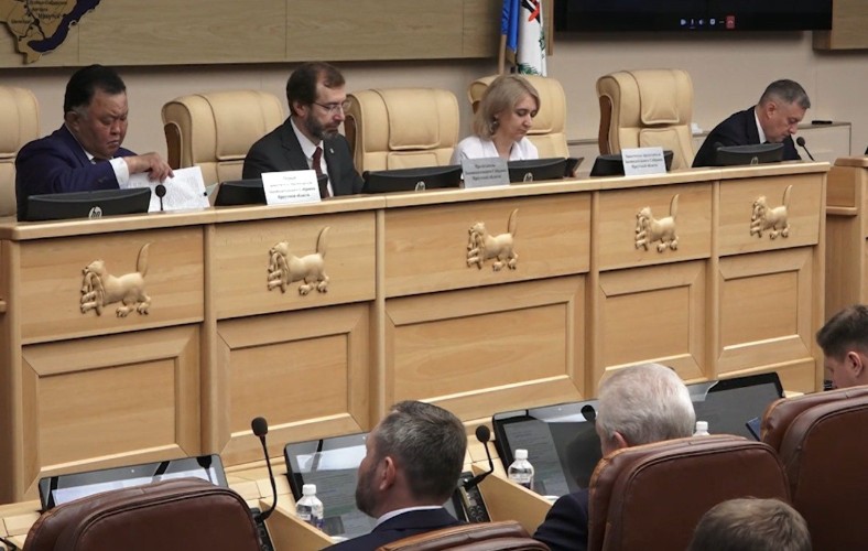 Депутаты ЗС поддержали инициативу о присвоении Черемхову статуса «Город трудовой доблести»