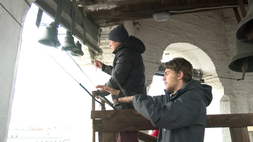 Попробовать себя в роли звонаря в Иркутске может любой желающий