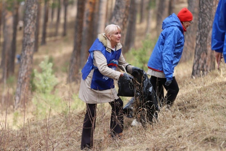 32 тысячи иркутян приняли участие в общегородском субботнике