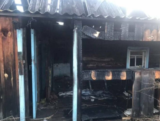 Пожар в Бохане мог вспыхнуть из-за игр детей в пустующем доме