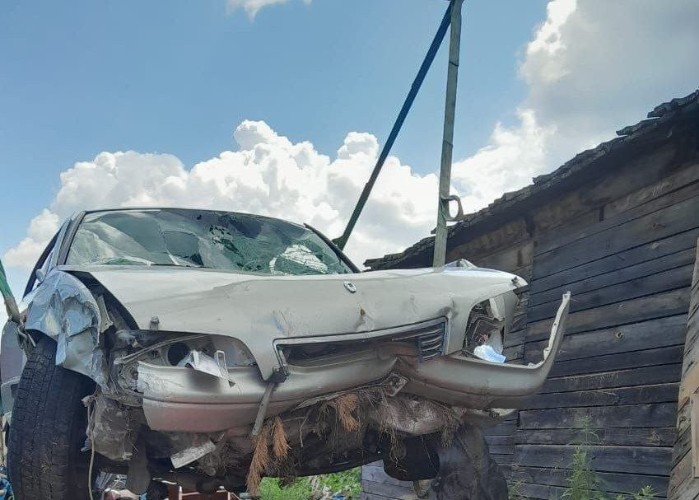 Угонщик машины с людьми в Куйтунском районе выплатит 150 тысяч за травму ребёнка