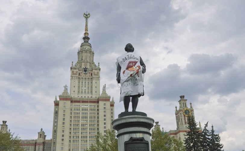 Молодёжь из Иркутской области отметила День физика в Москве