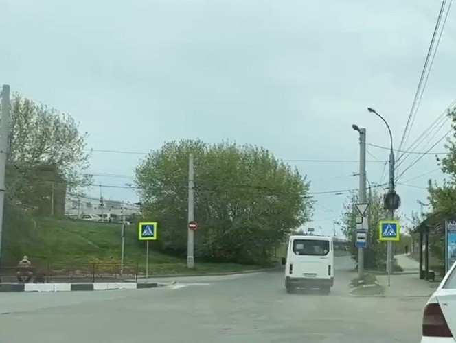 15 раз за 1,5 часа нарушил ПДД водитель маршрутки в Иркутске