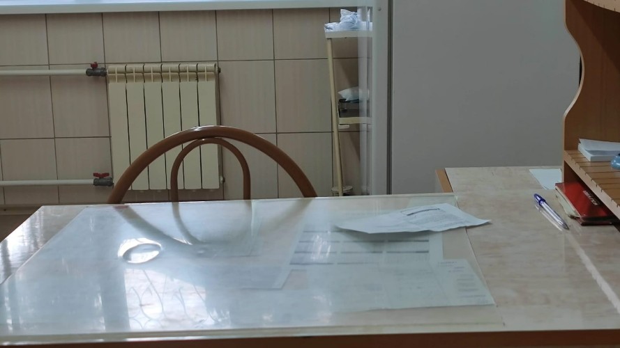 500 сотрудникам психиатрической больницы в Иркутске задержали зарплату