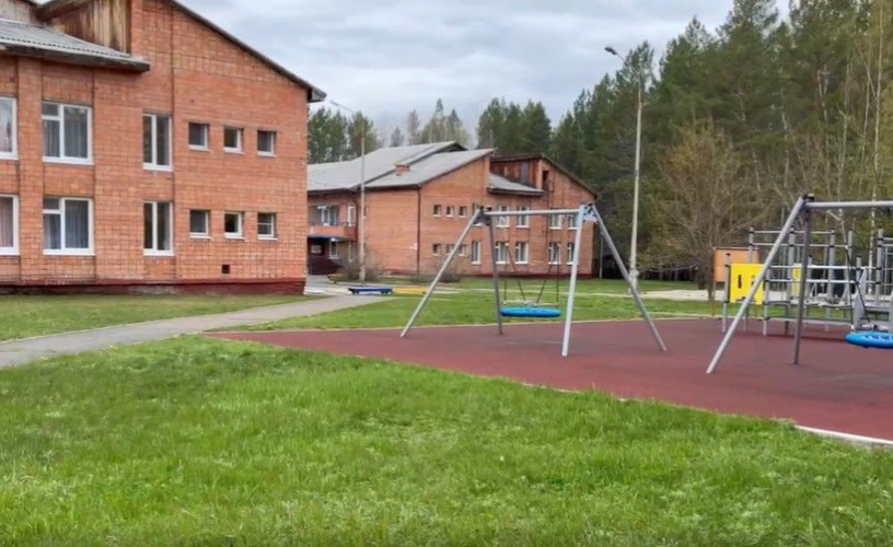 Четыре загородных лагеря и 29 школьных площадок примут летом детей в Братске