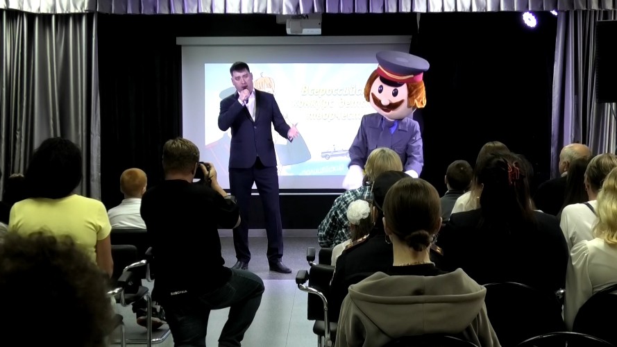 В Иркутске наградили победителей конкурса детских игрушек "Полицейский Дядя Стёпа"