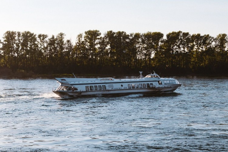 В Усть-Удинском районе срочно решают вопрос транспортной доступности для жителей сёл у Ангары