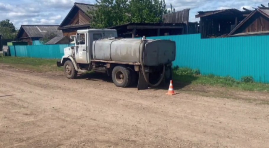 Водовозка сбила пятилетнего ребёнка в Усть-Уде