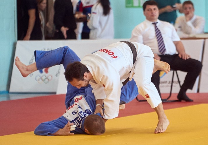 12 раз поднимались спортсмены Иркутской области на пьедестал на чемпионате Сибири по дзюдо