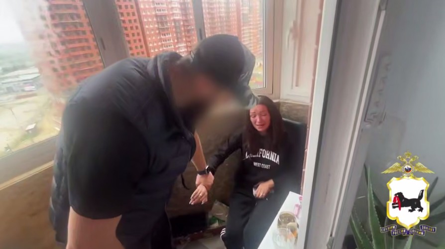 В Иркутске задержали женщину за дискредитацию армии и оскорбление Дня России