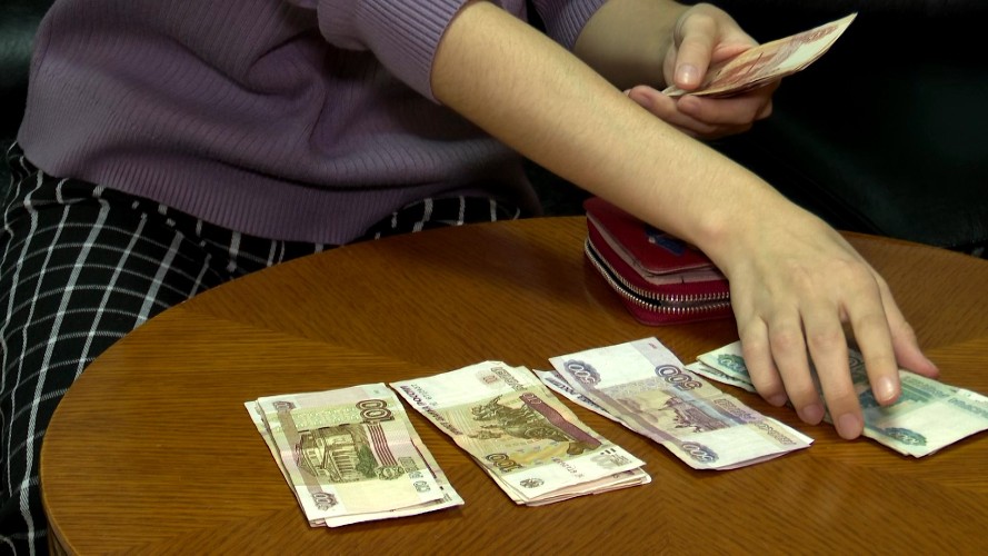 Число жалоб на задержку зарплат увеличилось в Иркутской области