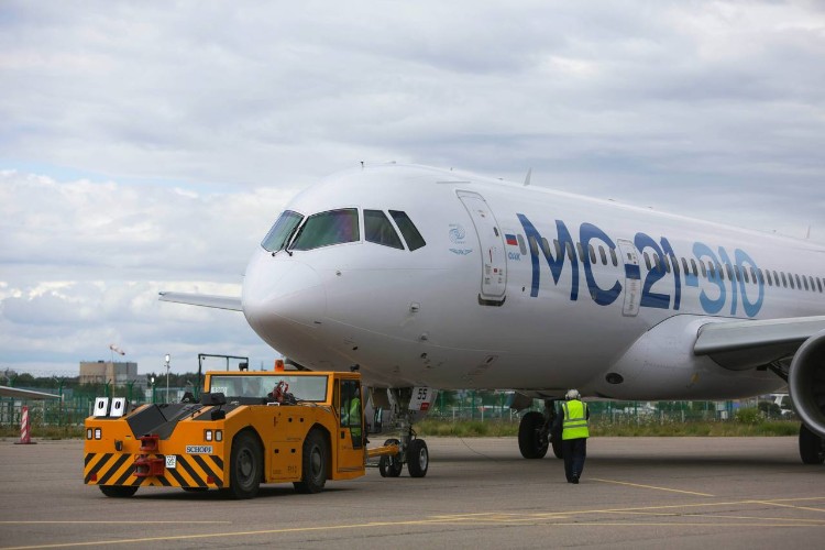 Собранный в Иркутске МС-21 с российскими системами проходит сертификацию