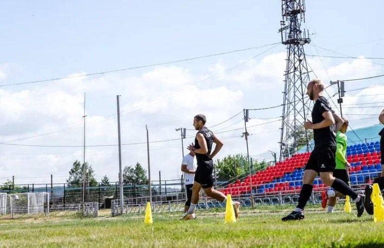 Футболисты "Иркутска" готовятся к выездной игре во Владимире