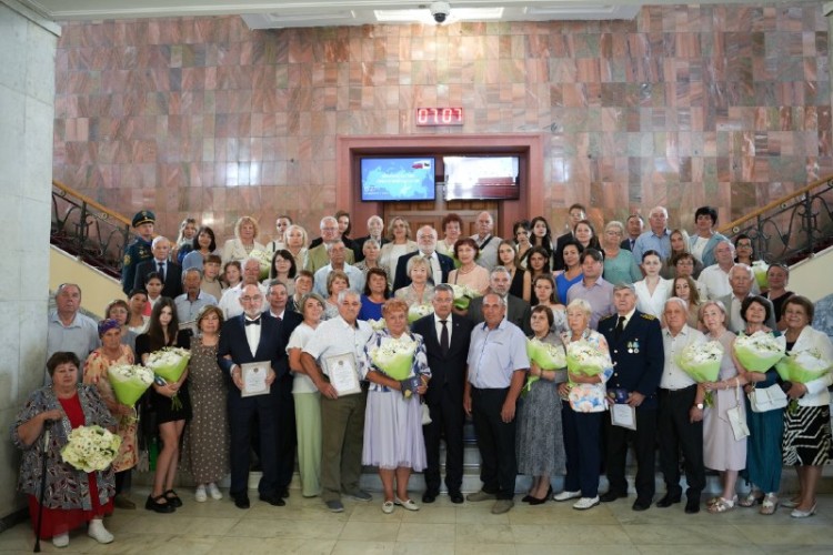 В Иркутской области 18 семейных пар награждены медалями за 50 лет брака