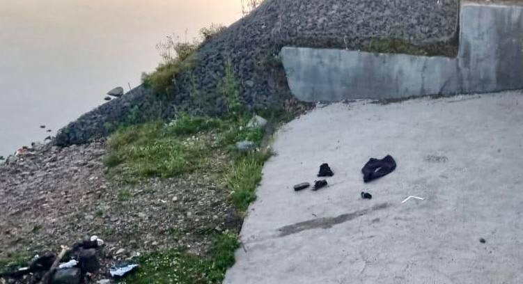 12-летний подросток утонул во время купания в реке в Тайшете