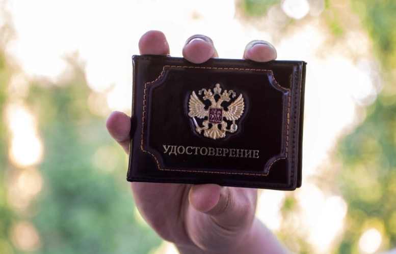 Информацию о возможном насилии над девочкой проверяют следователи в Братске