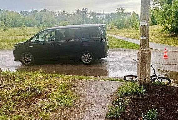 8-летний школьник на велосипеде попал в ДТП в Усолье-Сибирском