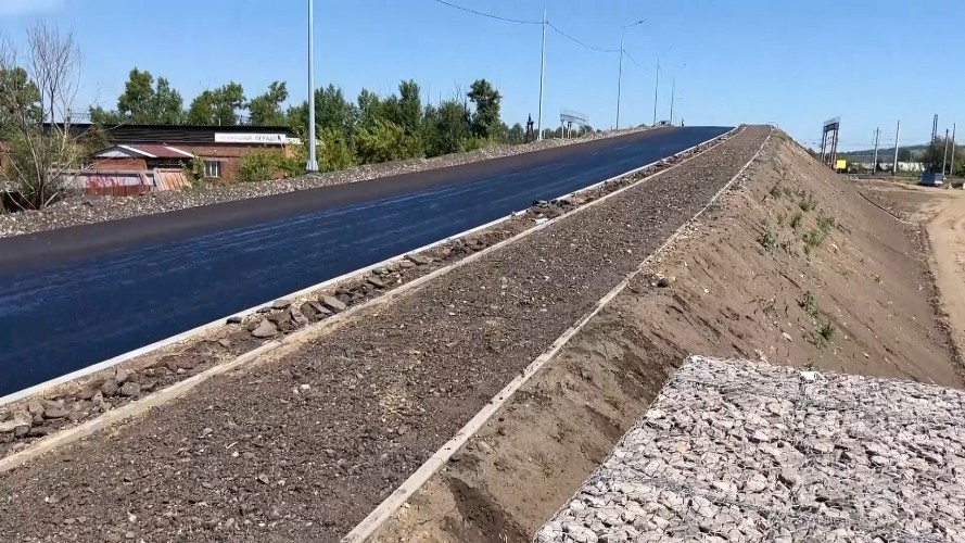 Поставку последних материалов для путепровода на станции Батарейной ожидают в Иркутске