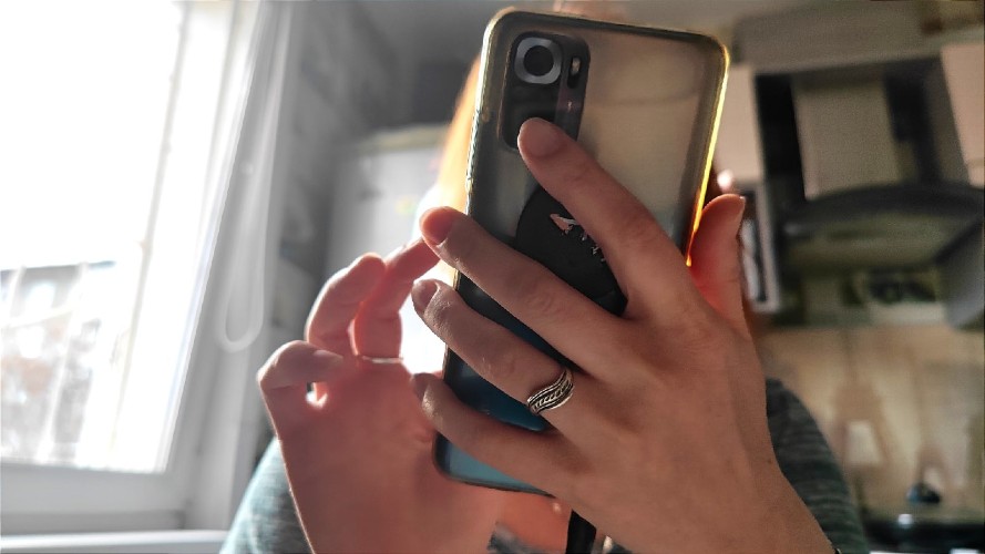 Бухгалтер из Иркутска неудачно «вложилась в инвестиции» и потеряла 2,3 млн рублей