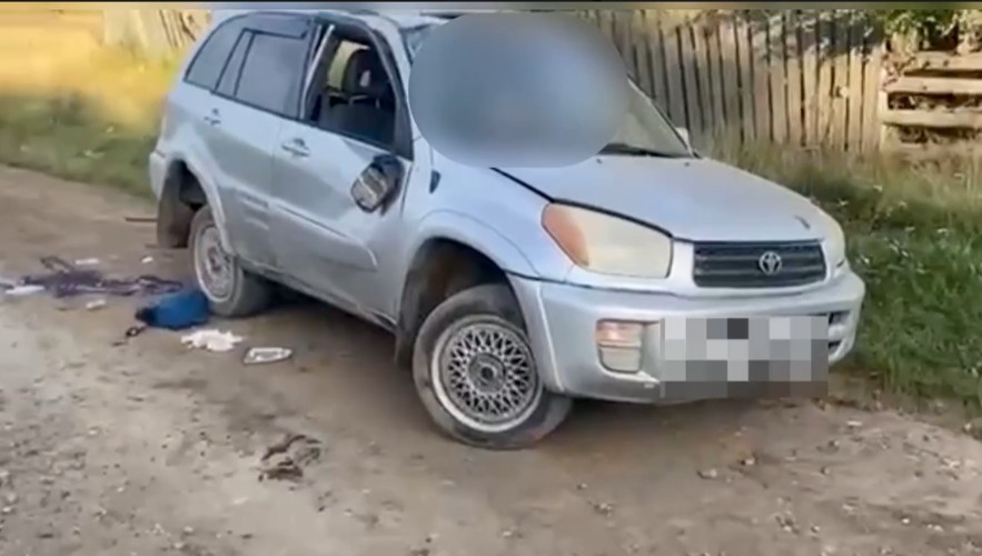 25-летний водитель погиб в ДТП после выезда на встречку в Заларинском районе