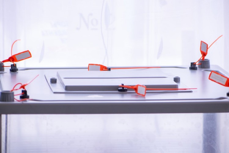 Избирком Иркутской области начал рассылку 1 829 100 бюллетеней для выборов губернатора