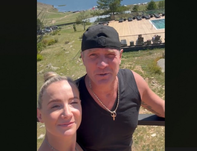 Роман Костомаров записал видео на Байкале