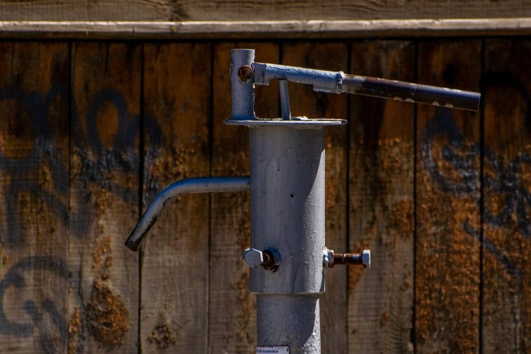 Водозаборная колонка