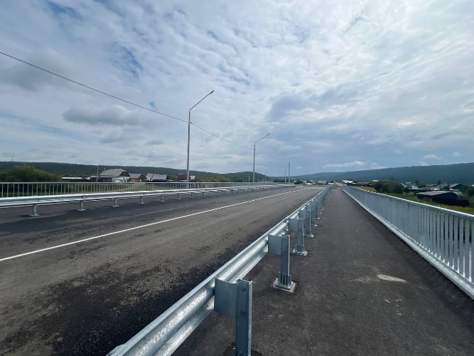 Новый мост через Олху открыли в Шелеховском районе