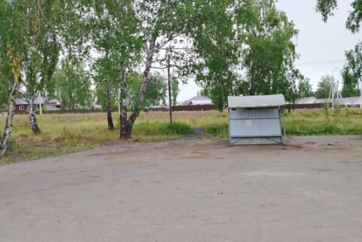Автобусную остановку установили на месте бывшей свалки в Тулуне