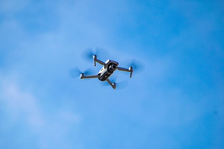 Профессиональные камеры и коптеры под запретом во время праздников в Иркутске