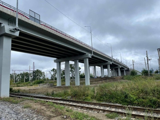 В Иркутске открыли обновлённый путепровод на Батарейной