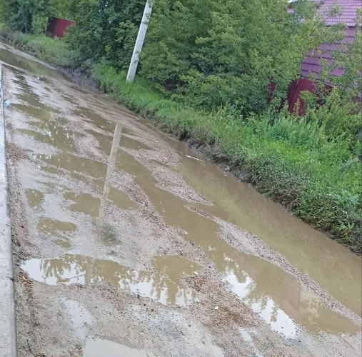 Дороги к некоторым садоводствам в Иркутской области не могут привести в порядок