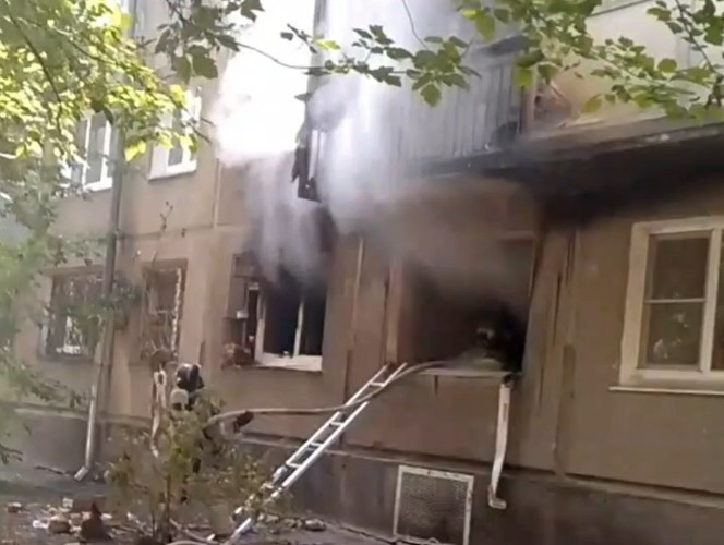 Пожар в Ангарске: эвакуированы пять человек, двое пострадали