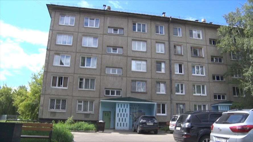 Ангарчанка с внуком-инвалидом боится лишиться жилья после смерти мужа