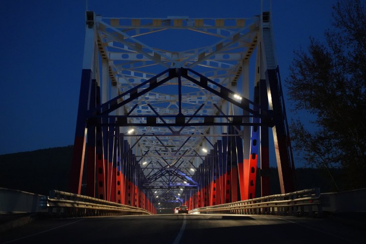 После капремонта открыли мост через Лену в Усть-Куте