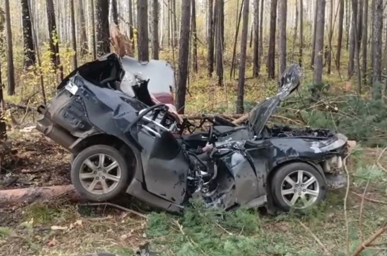 Два молодых человека и девушка погибли в дорожных авариях 18 сентября в Иркутской области