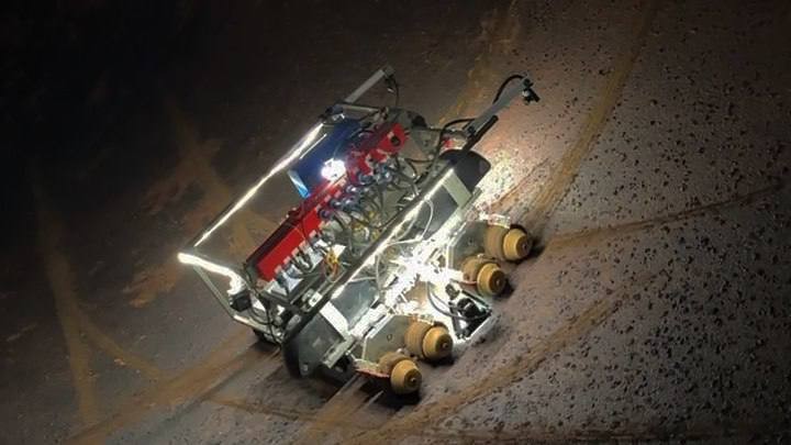 Нового робота-дефектоскописта испытали на Братской ГЭС