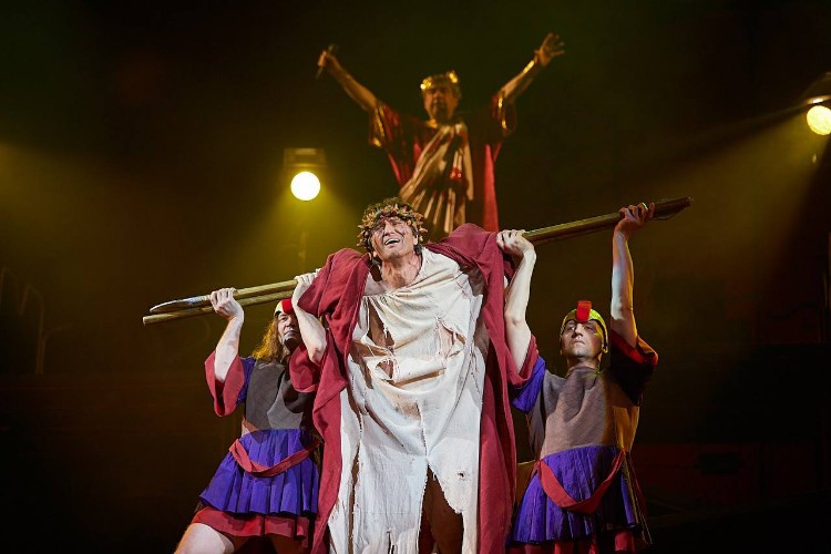 Солист Иркутского музыкального театра Евгений Алёшин получил звание «Заслуженный артист РФ»