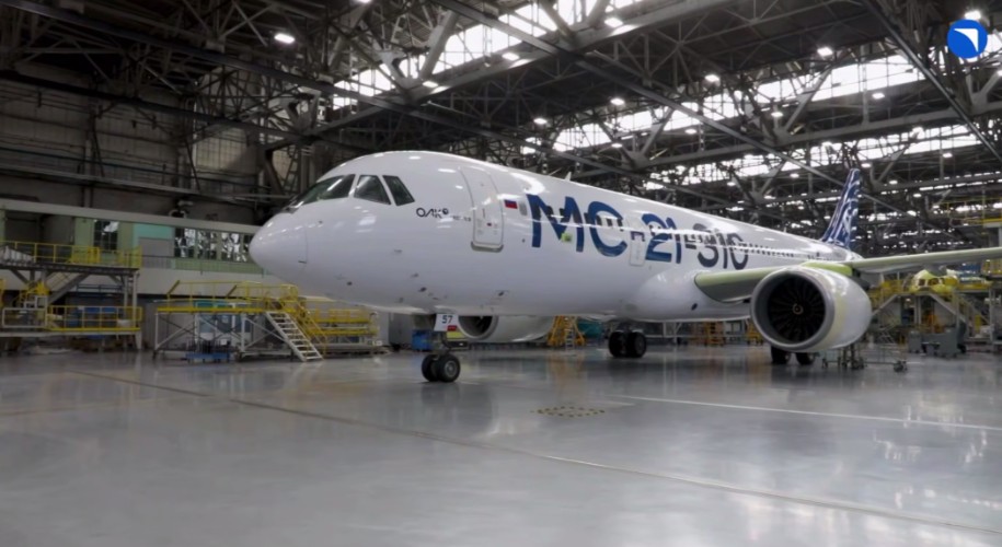 Второй импортозамещённый лайнер МС-21 вывели на испытания в Иркутске