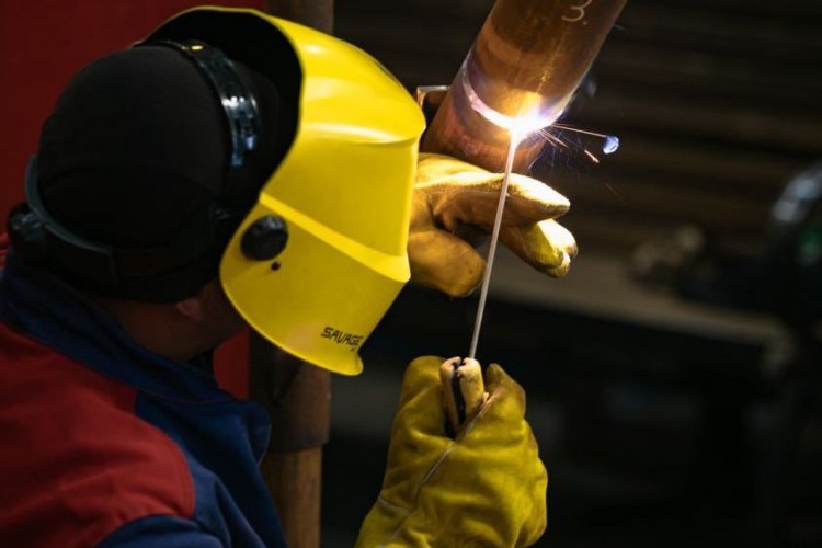 Сварщик и педагоги из Приангарья вышли в финалы всероссийских конкурсов