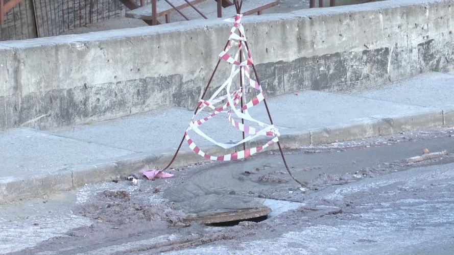 Прокуратура начала проверку после прорыва канализации в Иркутском районе