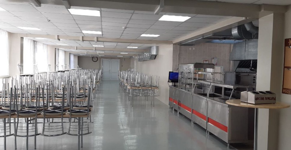 Скандал в Иркутске: подрядчик из Красноярска оставил без горячей еды детей в 29 школах