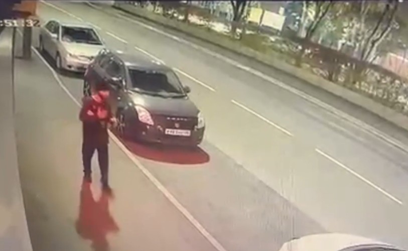 В Иркутске полицейский по пути домой задержал грабителя магазина