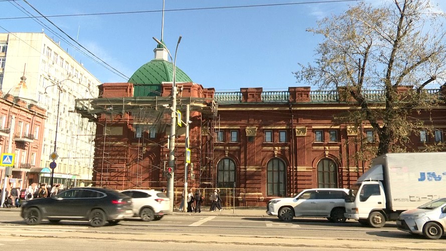 Капремонт в Иркутской филармонии затянулся из-за "сюрпризов" здания