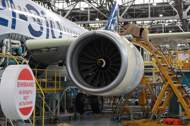 На иркутский лайнер МС-21 установят алтайские авиашины