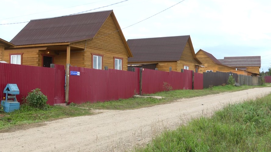 Жителей Иркутского района учат утеплять дома